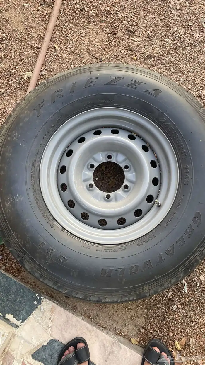 جنوط هلل مع كفرات شواهين 245 85 R16 1