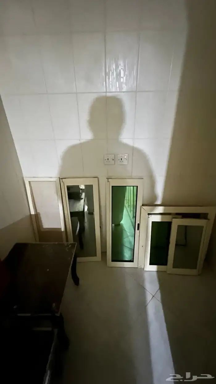 للبيع  بالكامل الأغراض رقم التواصل 4