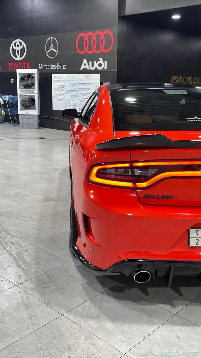 للبيع دودج تشارجر هيلكات charger hellcat 6