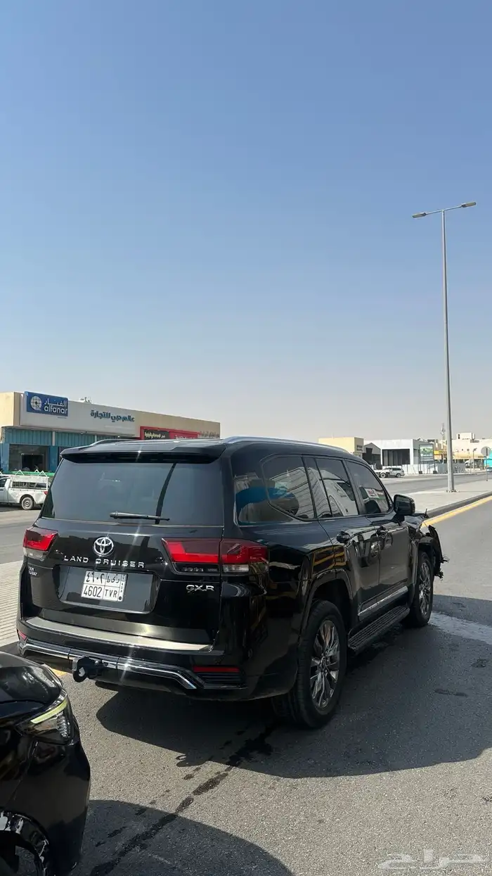 لاندكروزرGXR L4 2023 2