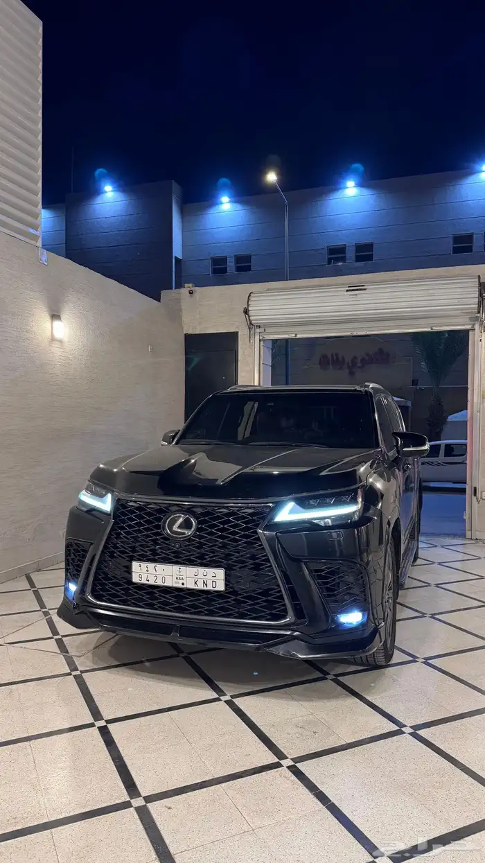 لكزس اف سبورت 2024 3