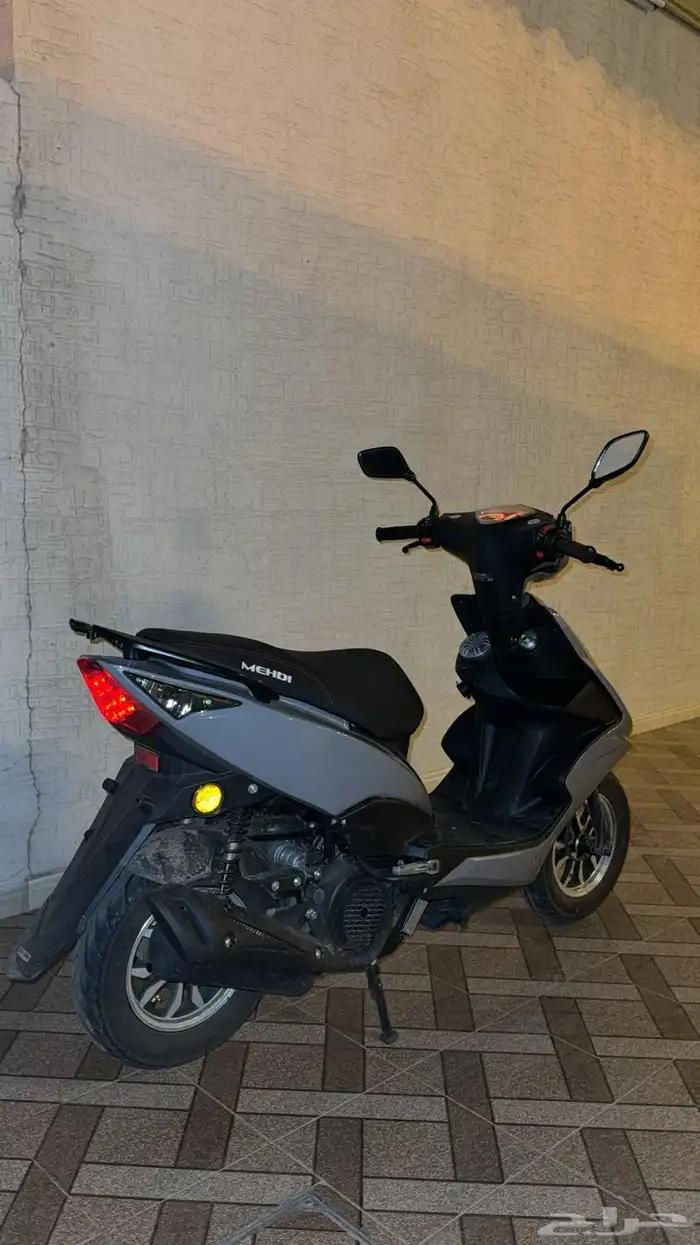 للبيع دباب R6 مكينه 150Cc 3