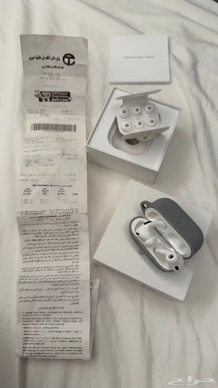 للبيع سماعة ايربودز برو 2 اصلية و ايربودز 4 اصلية من ابل 2