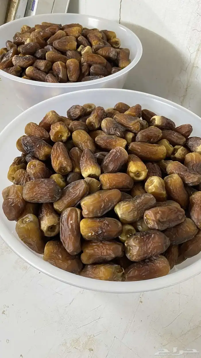 تمر للبيع داحسيه و روثاني علي و برحي 4