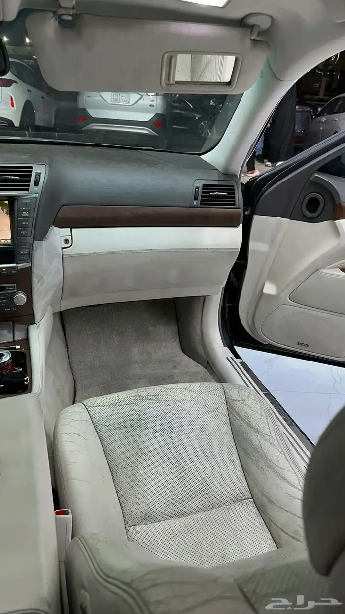 لكزس LS460 لارج 2012 14