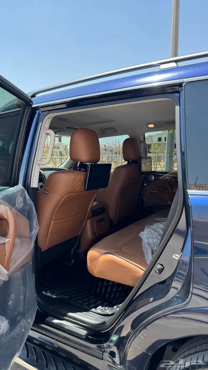 انفنتي QX80 2023 فل كامل 7