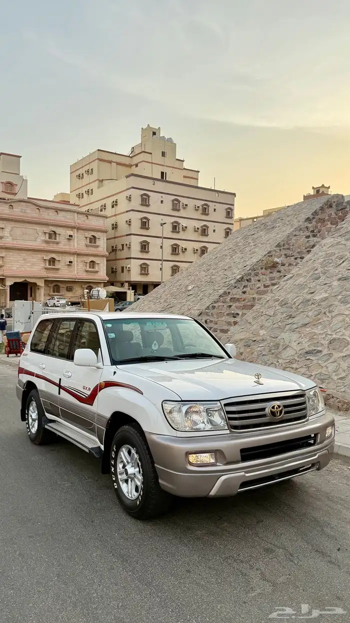 لاندكروزر GXR 2007 قير عادي نظيف 6