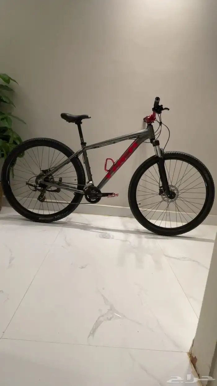 للبيع دراجه جبليه ترك مارلين 4 لون مميز الطول من 170 الى 185 3