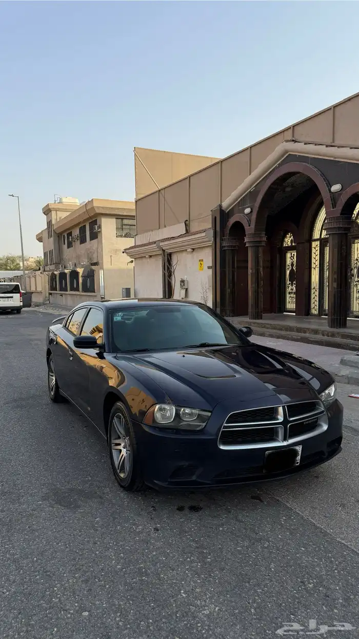 دوج تشارجر 2012 للبيع 1