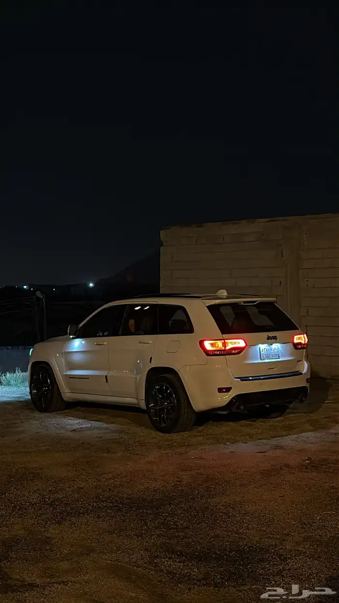 جيب شروكي SRT 7