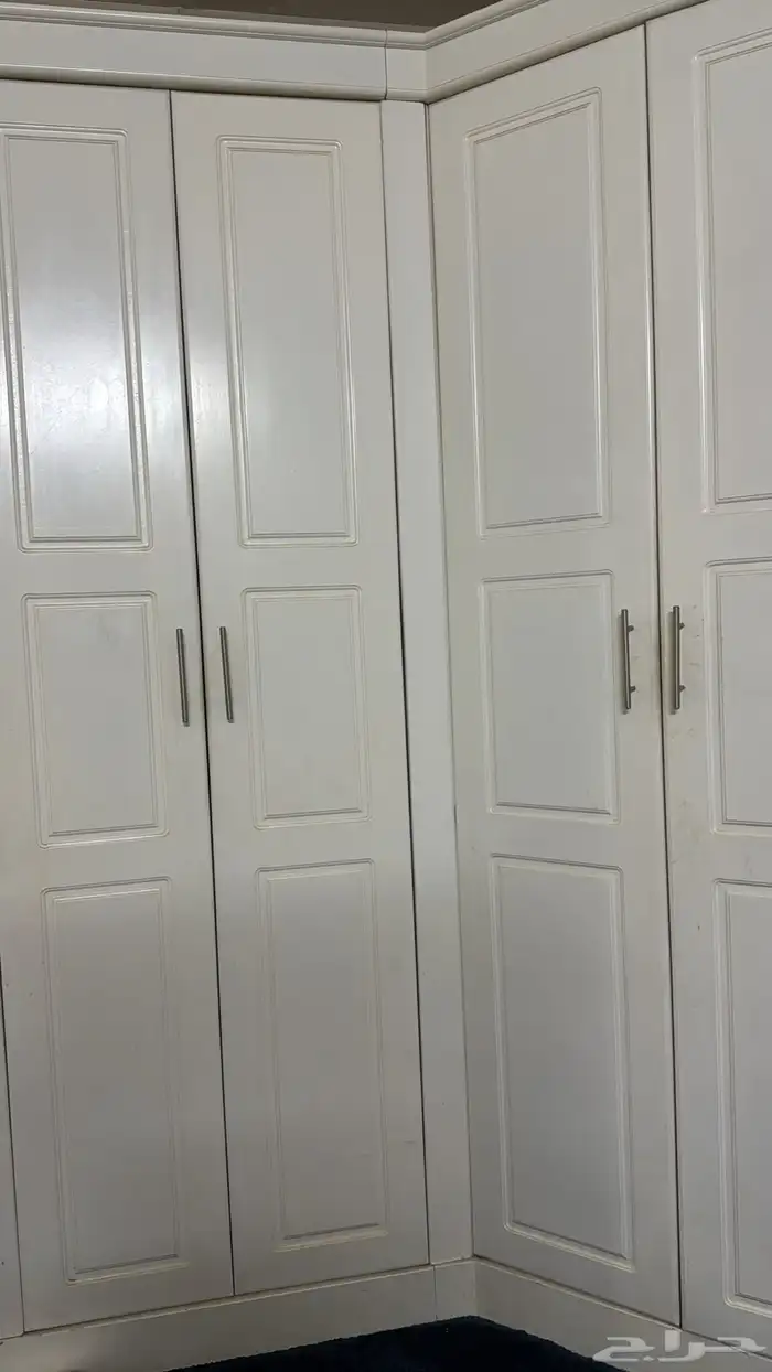دولاب نظيف وكبير 2