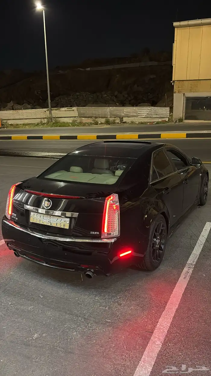 كاديلاك CTS 12