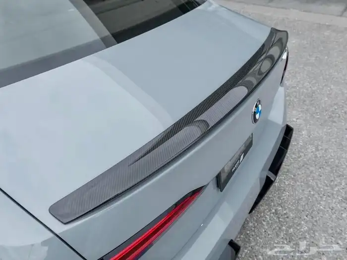 للبيع BMW - M5 - competition موديل 2025 اصفار وارد كندا 4