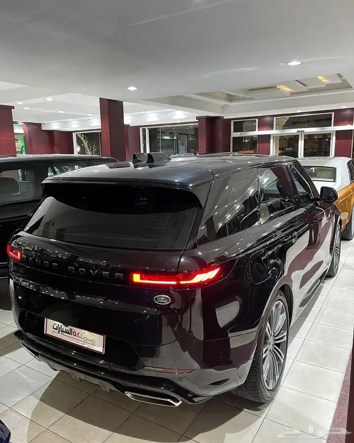رنج روفر سبورت أوتوبيوغرافي 2023 1