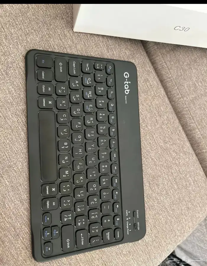 ايباد G-tab c 30 للجامعة 128 قيقا مع قلم شاحن كيبورد 4