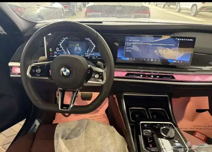 بي إم دبليو - BMW 735i - موديل 2025 - 10
