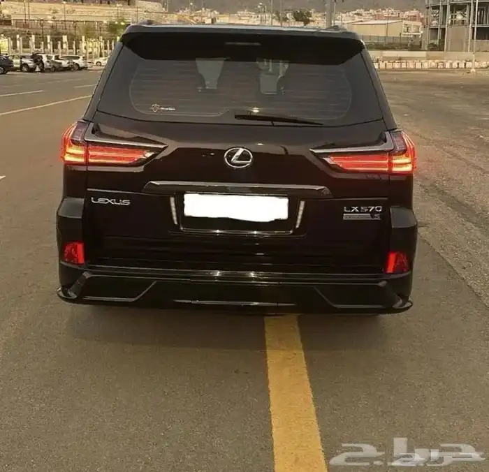 جيب لكزس بلاك اديشن 4