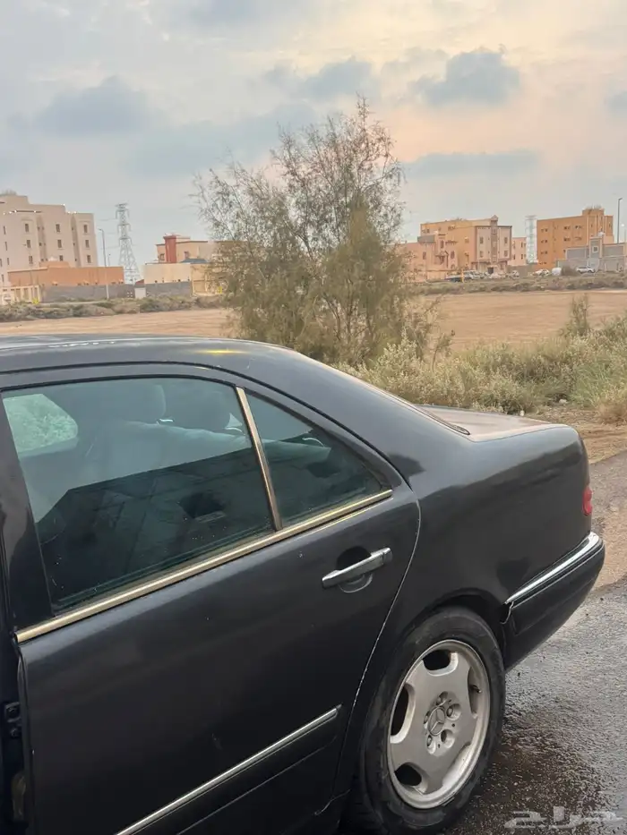 للبيع مرسيدس اي 320 2
