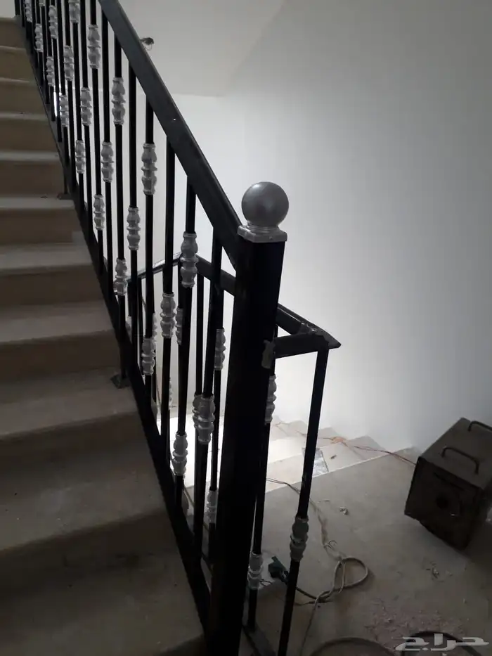 حداد والمنيوم فني 6