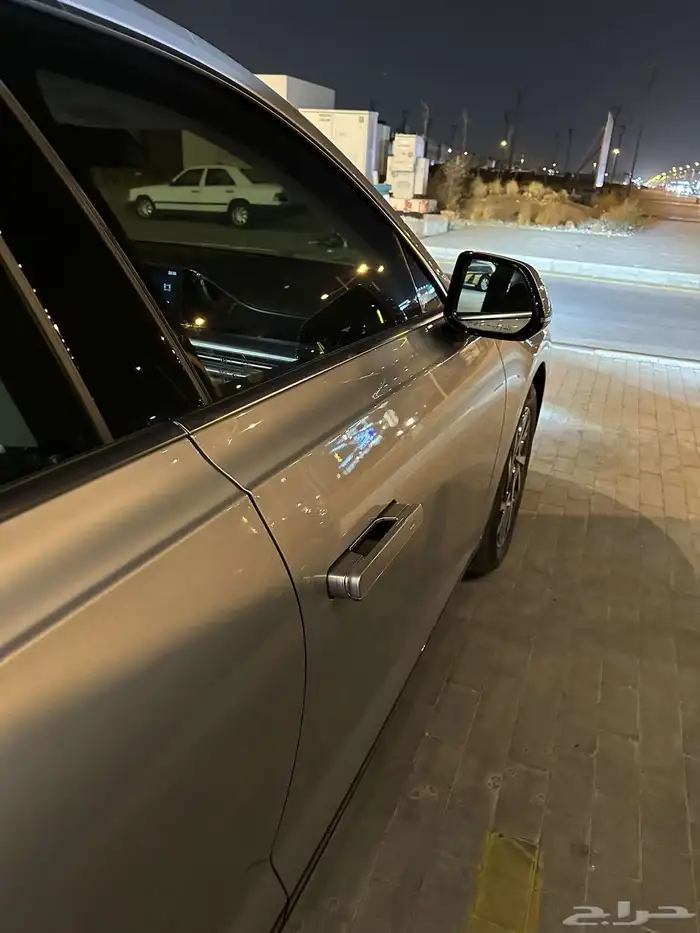 ازيرا 2025 كلاسيك بحالة الوكالة ممشى 33k تم تنزيل الحد 5