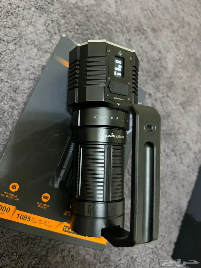 كشاف فينكس LR60R 5