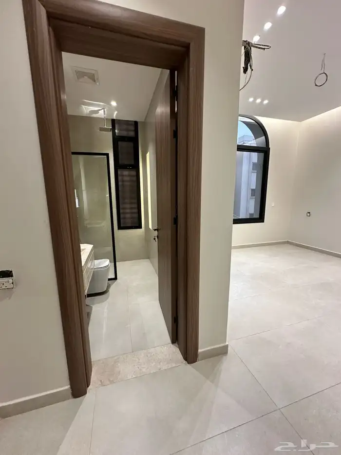 شقة فاخرة وعصرية للبيع 8