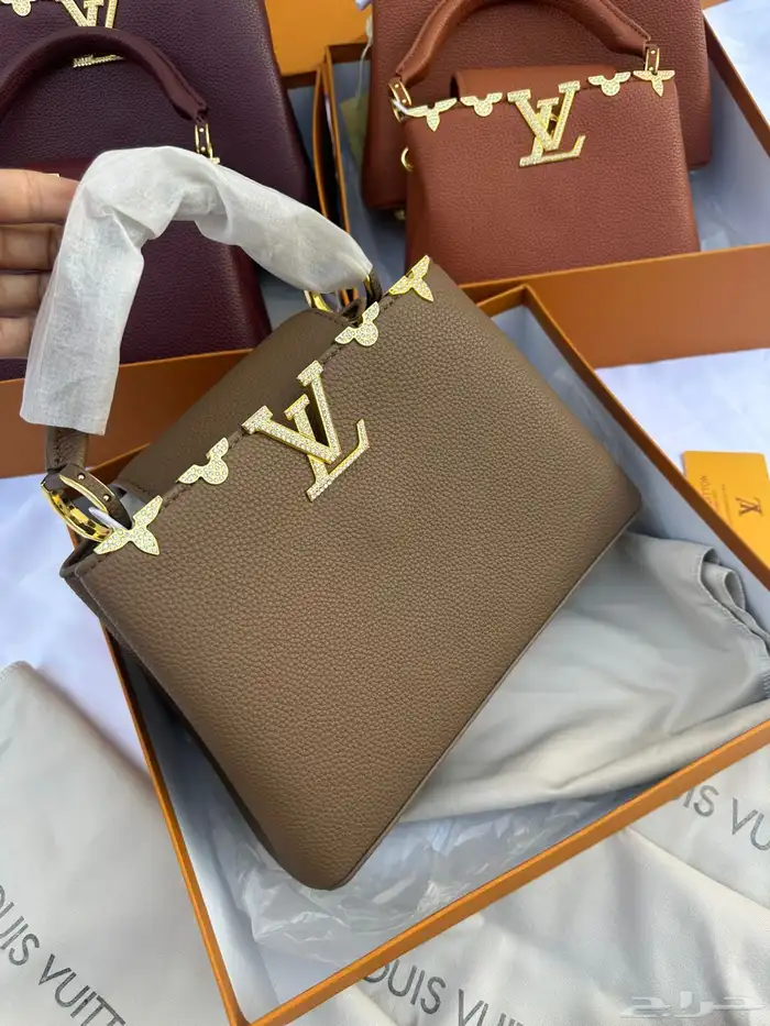 شنط ماستر طبق الاصل بارخص الاسعار 70