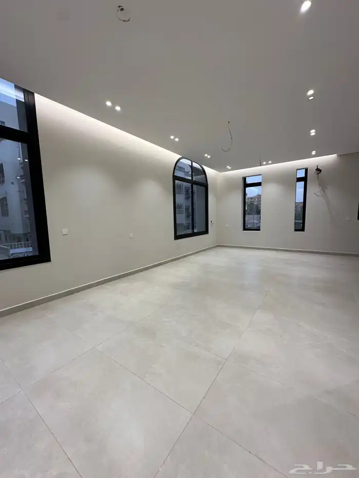 شقة فاخرة وعصرية للبيع 4