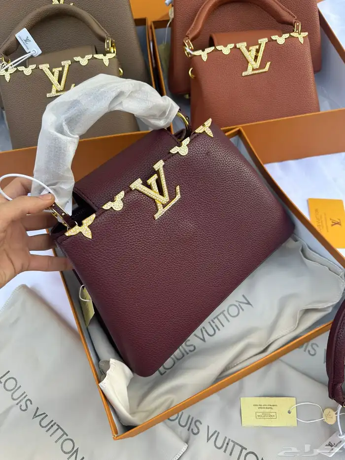 شنط ماستر طبق الاصل بارخص الاسعار 68