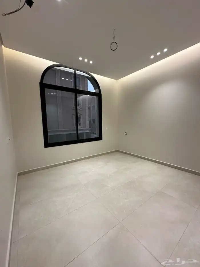 شقة فاخرة وعصرية للبيع 9