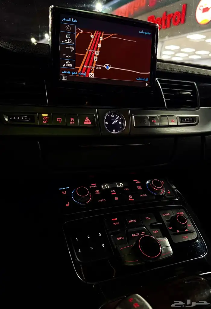 اودي a8L اعلى فئة 2015 فيس ليفت نظيفة للبيع 21