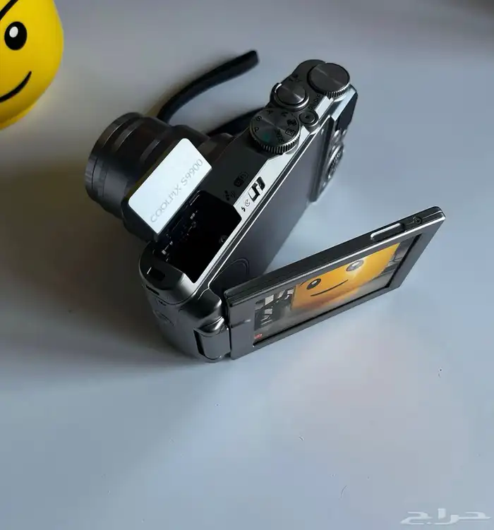 Nikon COOLPIX S9900 digital camera 5