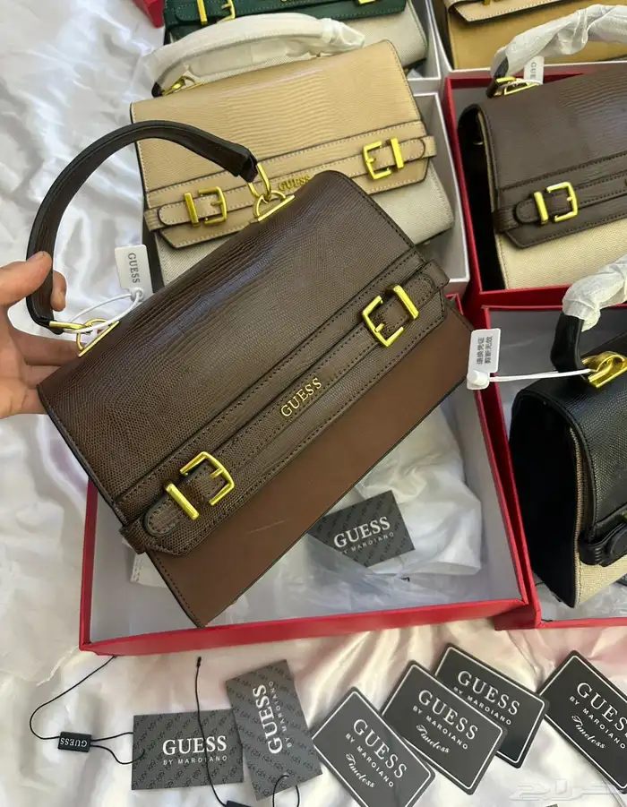 شنط ماستر طبق الاصل بارخص الاسعار 61