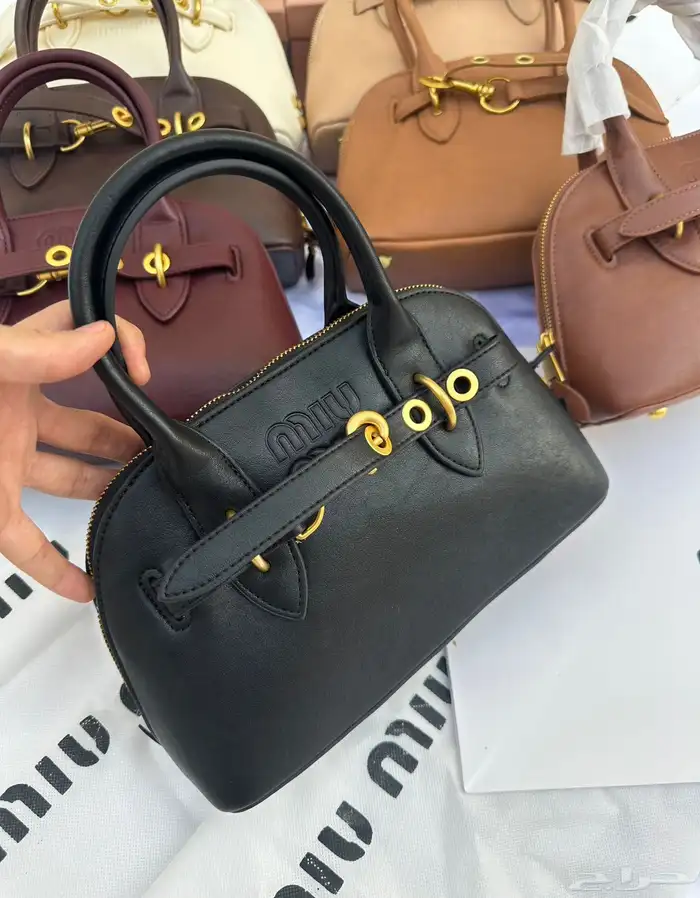 شنط ماستر طبق الاصل بارخص الاسعار 91