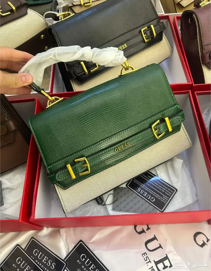 شنط ماستر طبق الاصل بارخص الاسعار 57