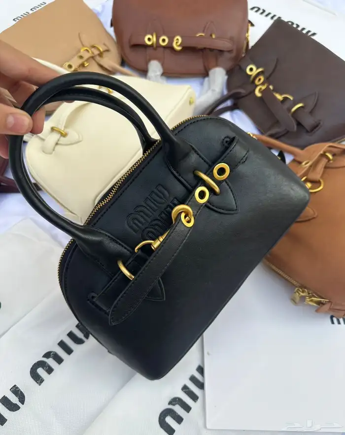 شنط ماستر طبق الاصل بارخص الاسعار 83