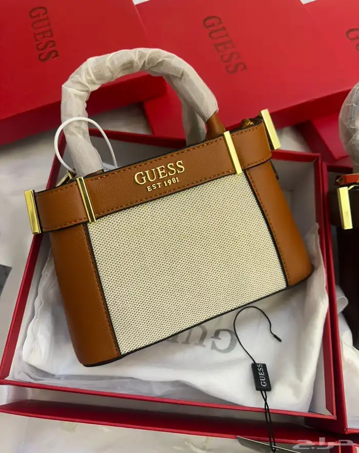 شنط ماستر طبق الاصل بارخص الاسعار 33