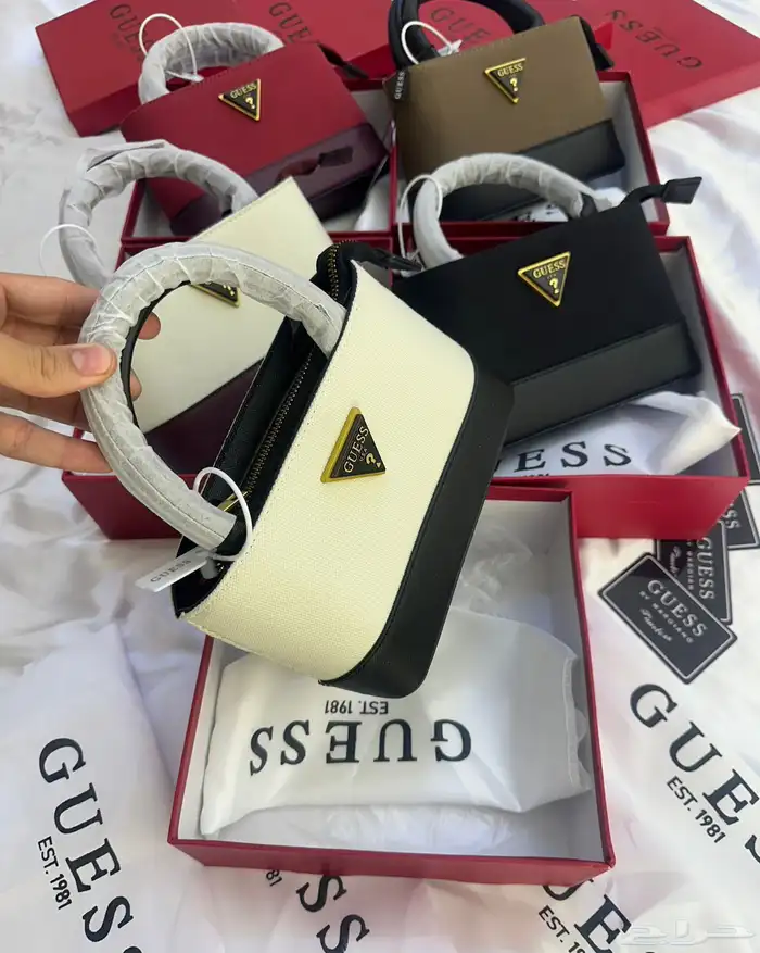 شنط ماستر طبق الاصل بارخص الاسعار 41