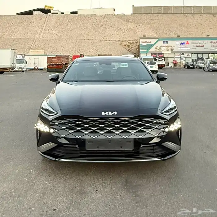 كيا K8 2022 ( بنزين ) فل كامل بدون بانوراما شبه جديدة للبيع 1
