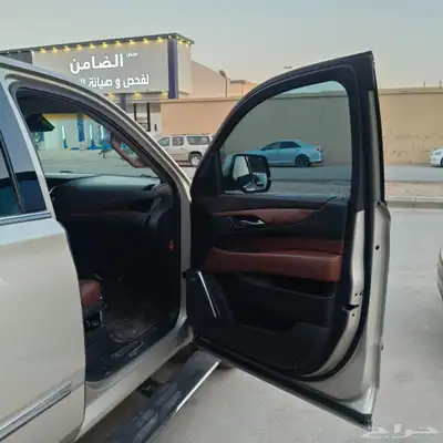 اسكاليد 2015 فل index