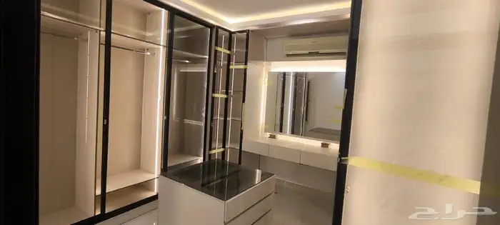 متخصصين فى اعمال الديكورات الخشبيه والاثاث 7