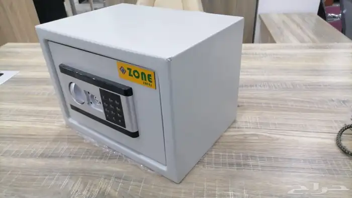 Digital Fireproof Home Safe with Removeable Shelf. 6