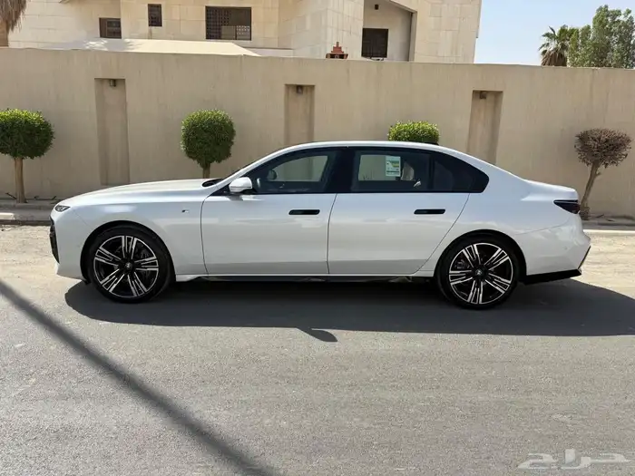 بي ام دبليو 10