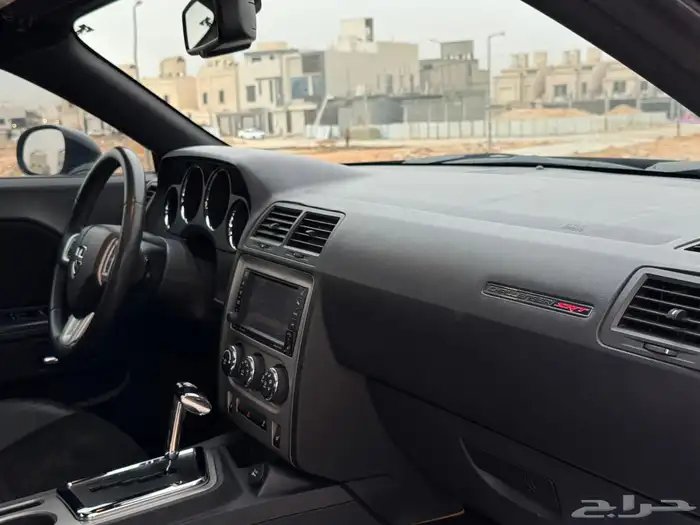 دوج تشالنجر SRT 6.4 15