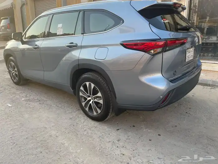 هايلاندر 2022 مالك اول عداد 85 الف كيلو 2