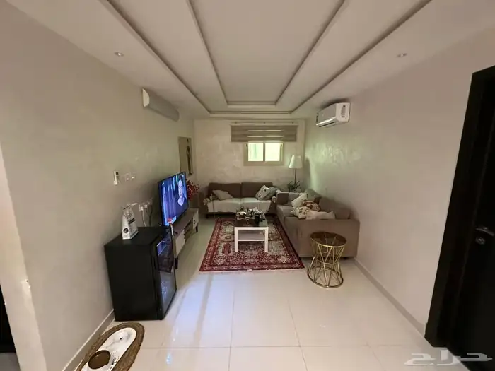 شقة دورين بحي ظهرة لبن واسعة للبيع 9