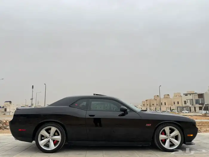 دوج تشالنجر SRT 6.4 9