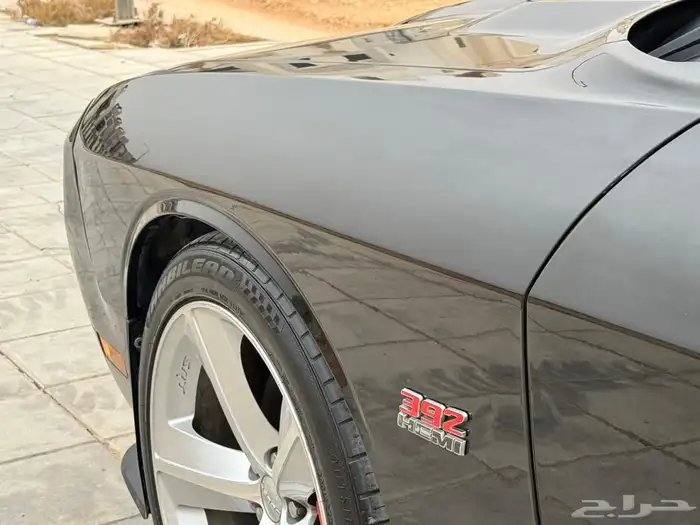 دوج تشالنجر SRT 6.4 25