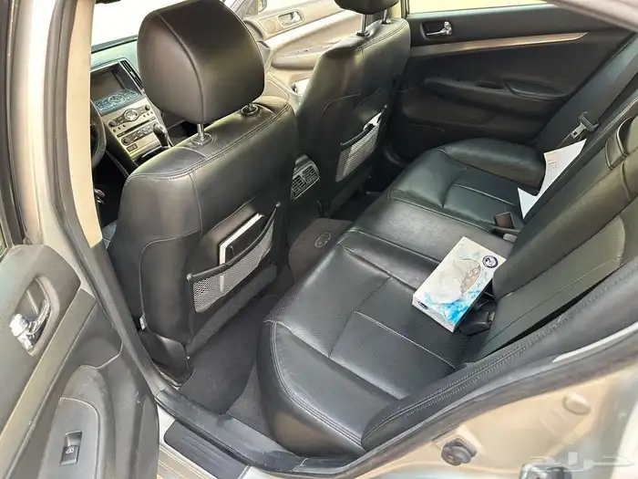 انفنتي G37 موديل 2010 10