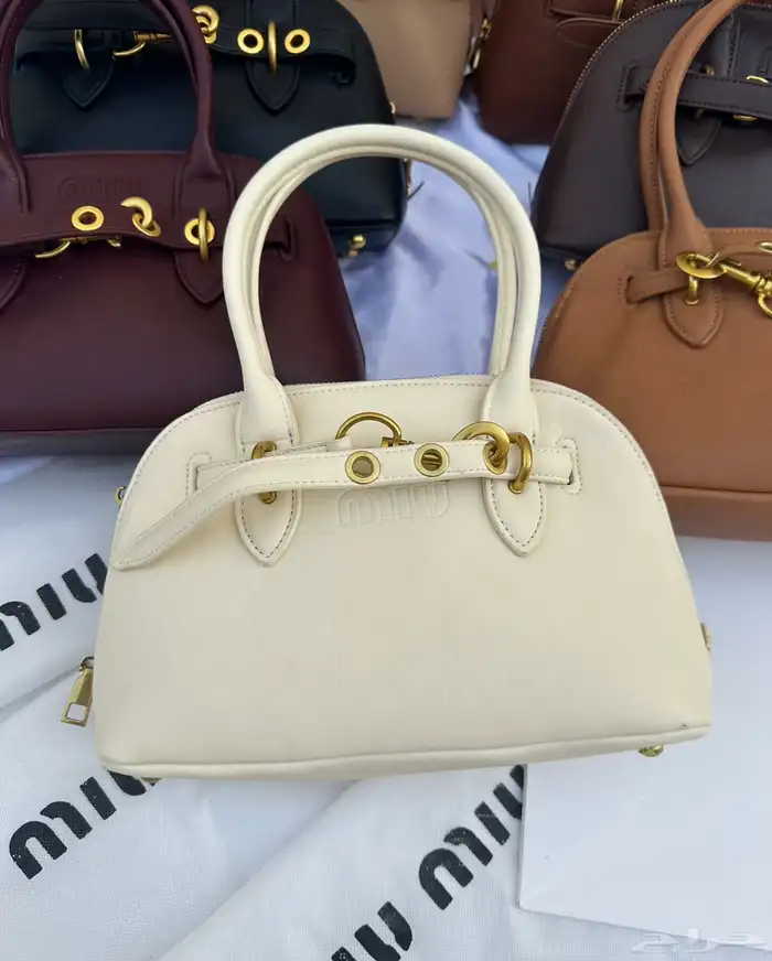 شنط ماستر طبق الاصل بارخص الاسعار 88